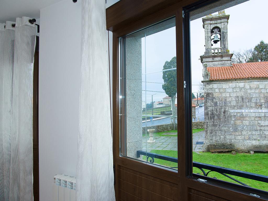 Pension Rustica Casa Do Relojero Zas Extérieur photo